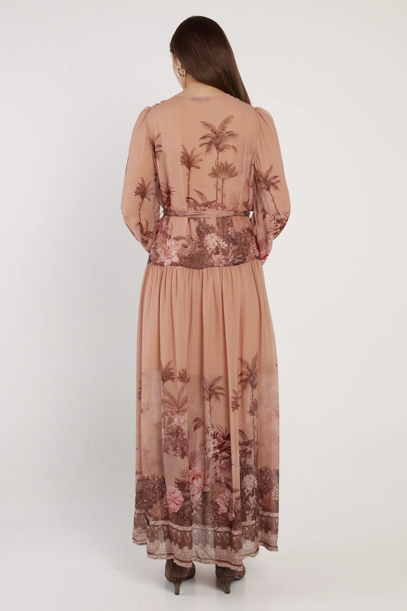 Fate & Becker - Romy Long Sleeve Maxi Dress - Light Scarf Print