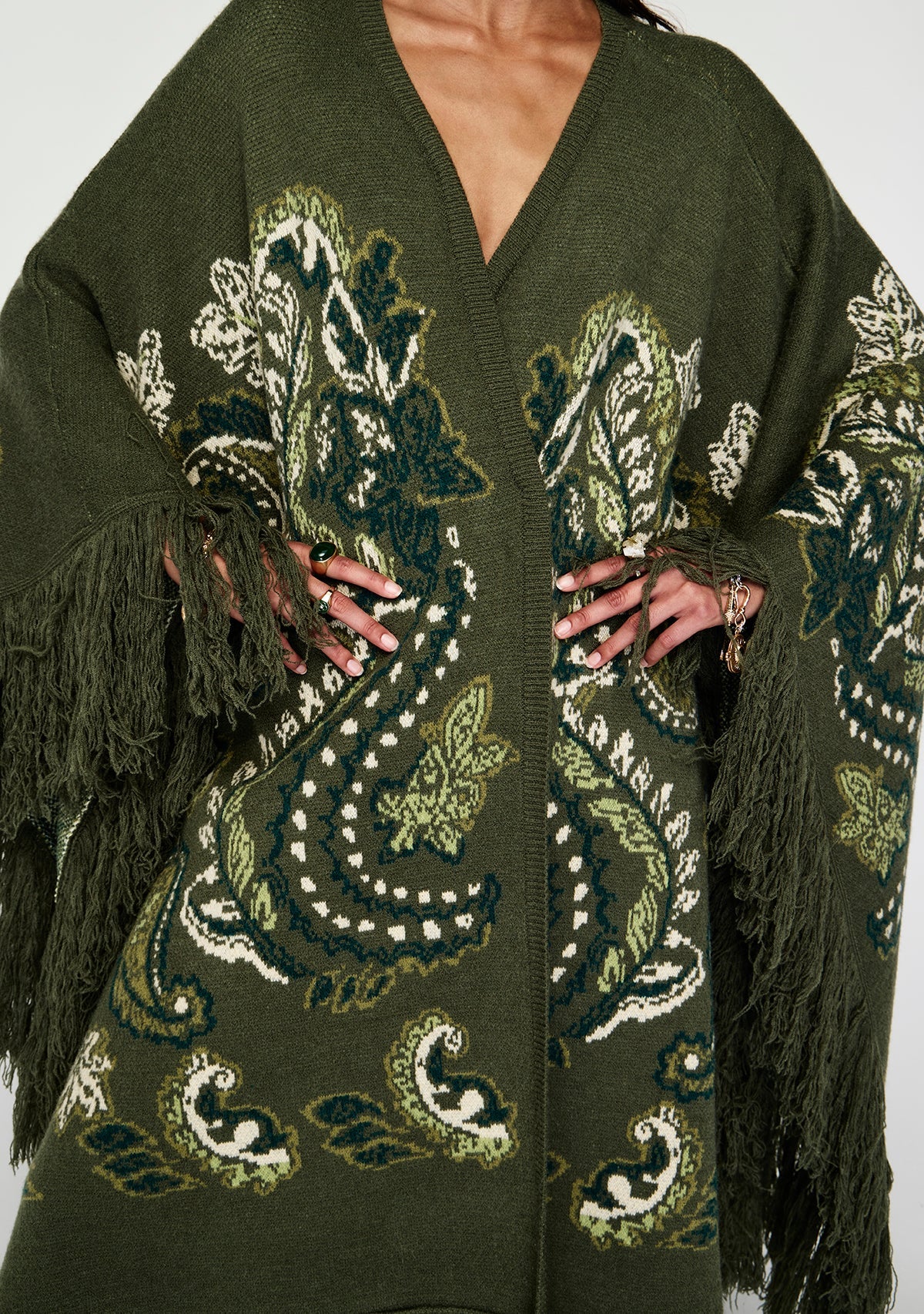 Mos the Label - Sylva Jacquard Poncho