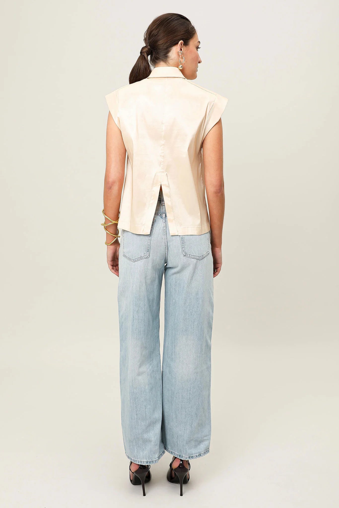 Realm Origin - Sol Verite Shirt - Powder