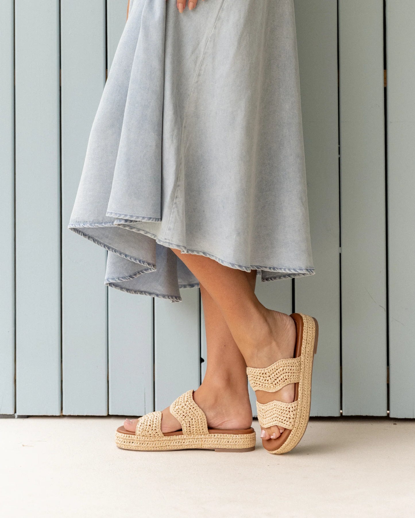 Walnut Melbourne - Sara Slide - Natural