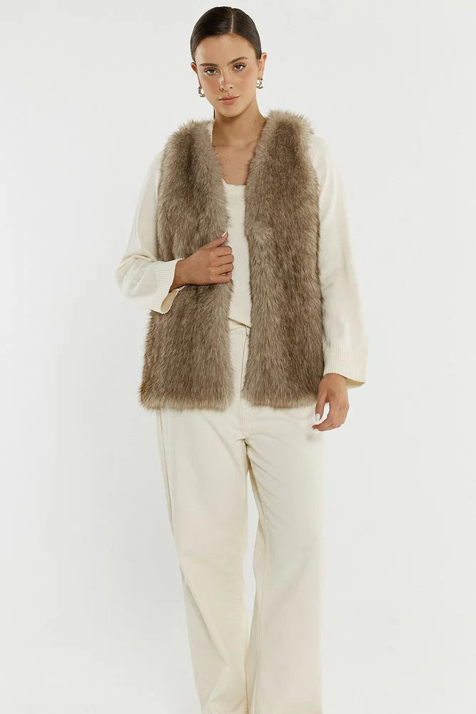 Sass Clothing - Riya Fur Gilet - Fawn