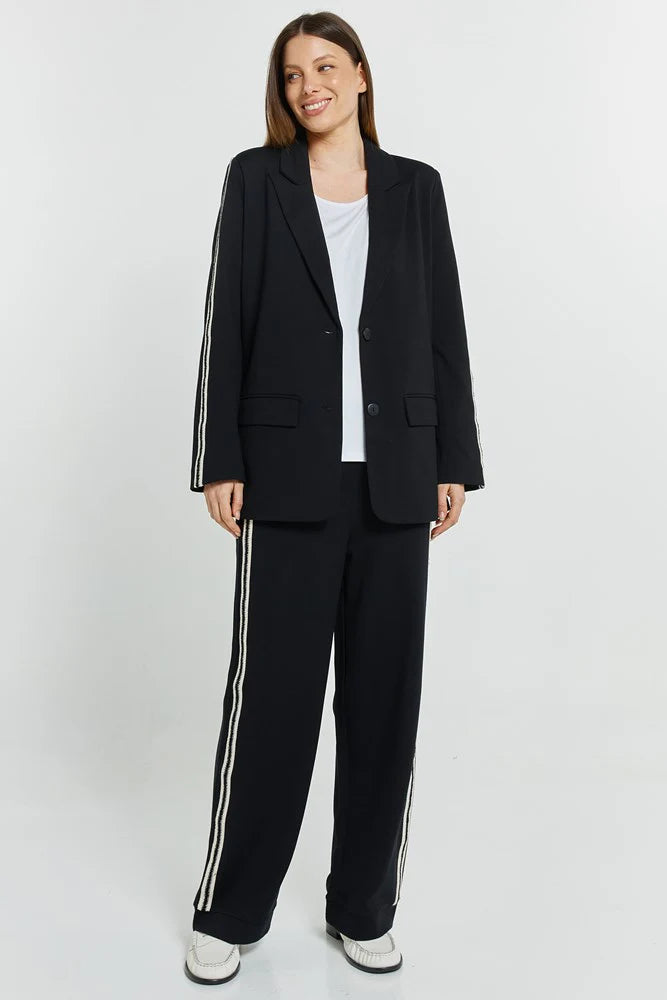 Betty Basics - Bronwyn Blazer - Black