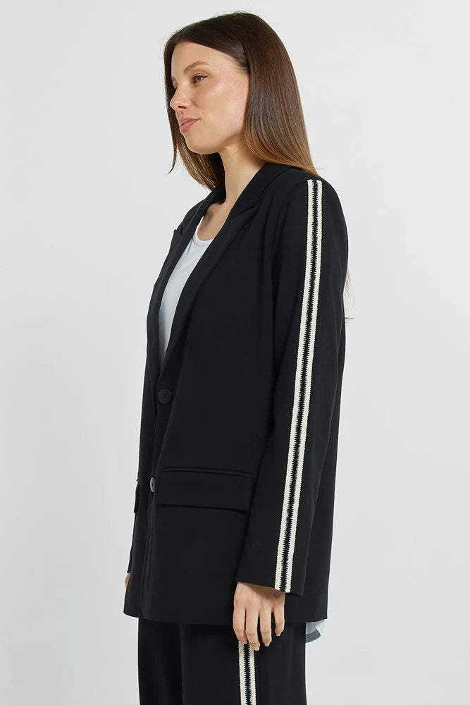 Betty Basics - Bronwyn Blazer - Black