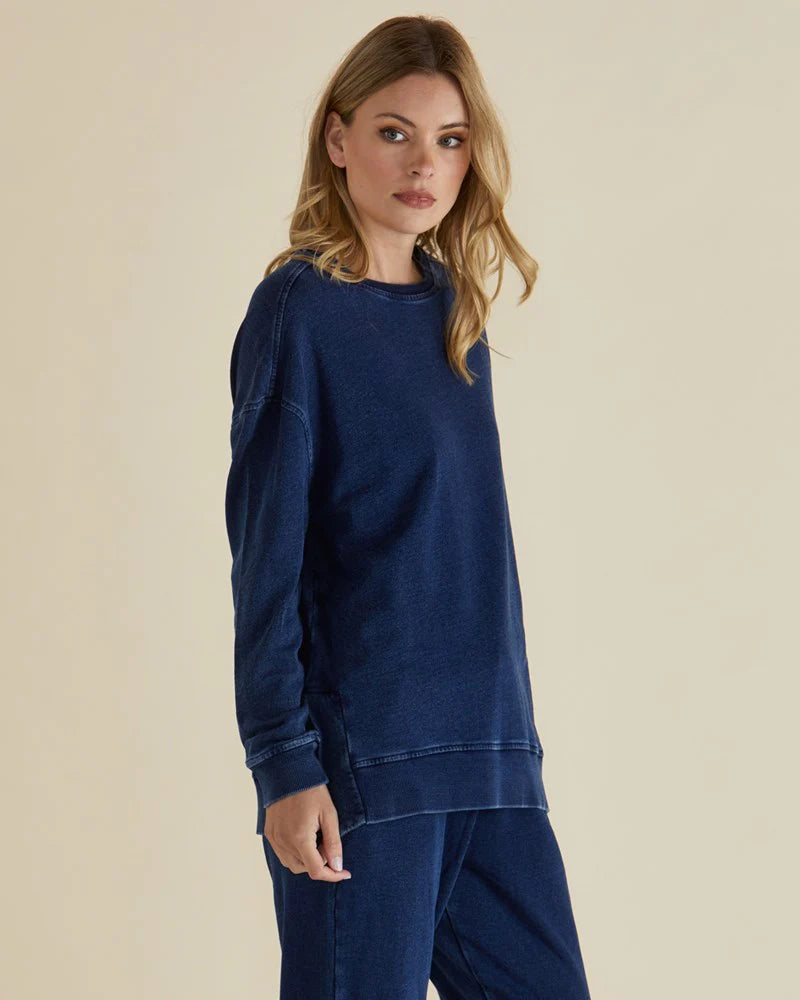 Betty Basics - Easy Crew Sweat - Indigo Wash