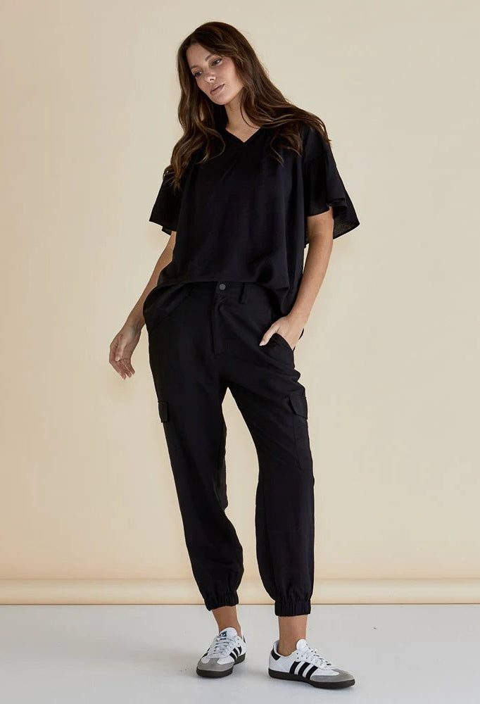 Betty Basics - Adrianna Jogger - Black