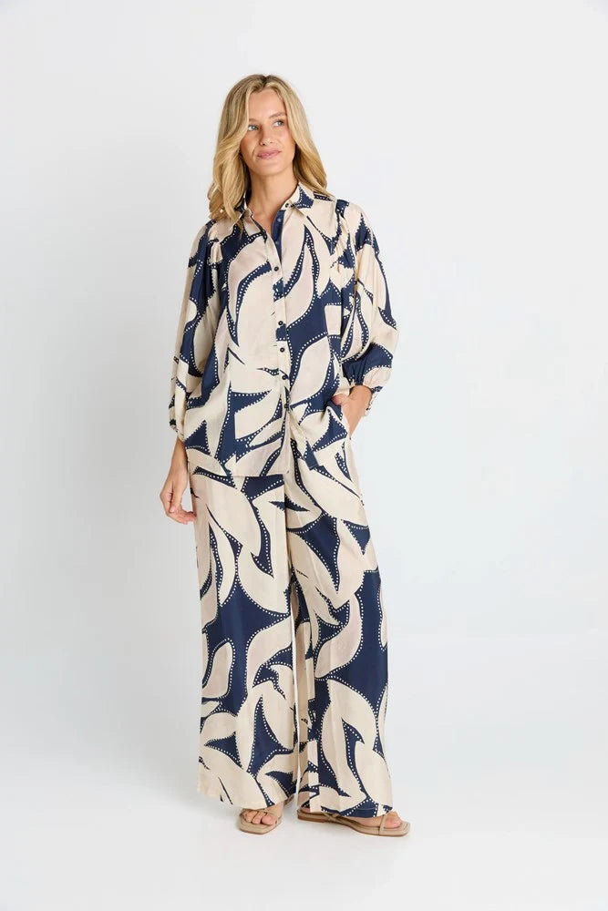 Betty Basics - Nova Shirt - Navy Floral Print