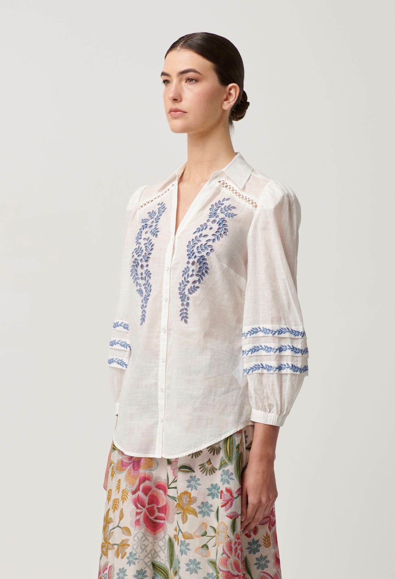 Once Was - Fleurine Embroidered Cotton Slub Shirt - Milk