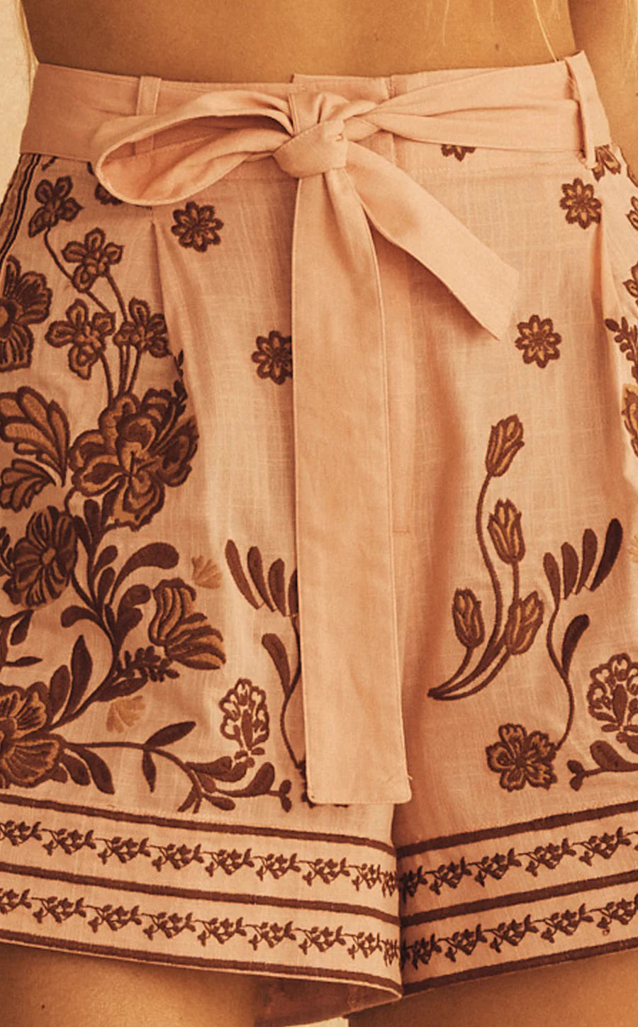 Infirorata Embroidered Resort Short
