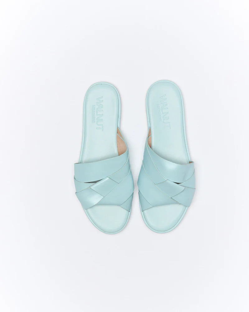 Walnut Melbourne - Laine Leather Slide - Sky