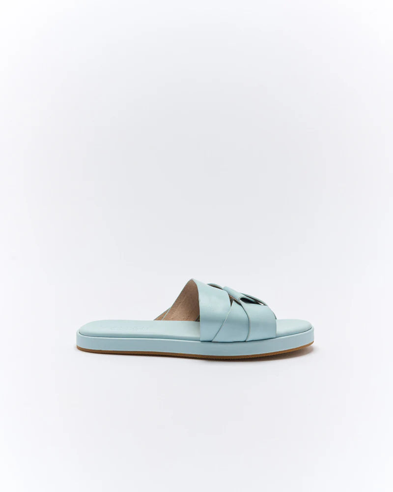 Walnut Melbourne - Laine Leather Slide - Sky