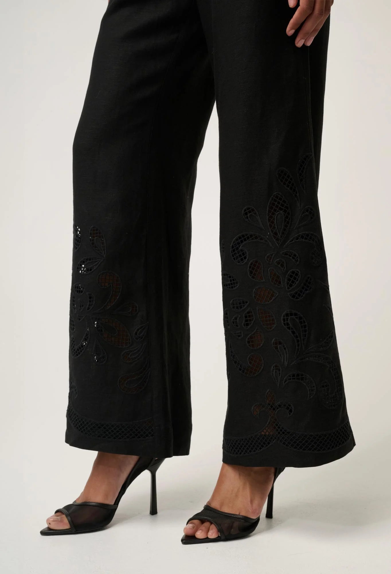 Once Was - Rhea Linen Viscose Embroidered Pant - Black