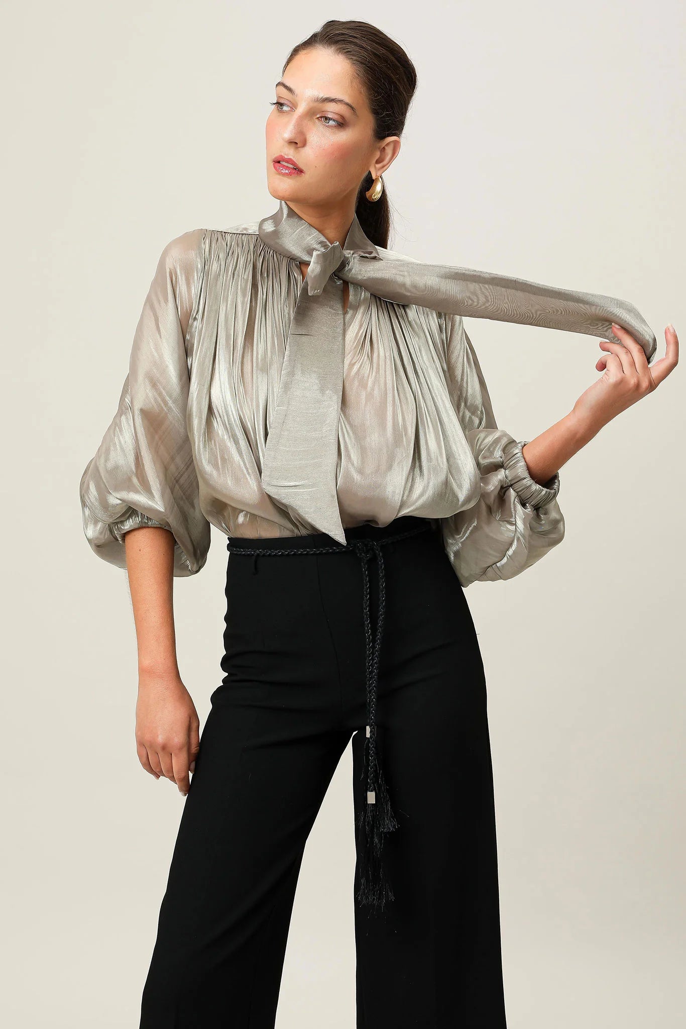 Realm Origin - Atelier Bow Top - Metallic Bronze