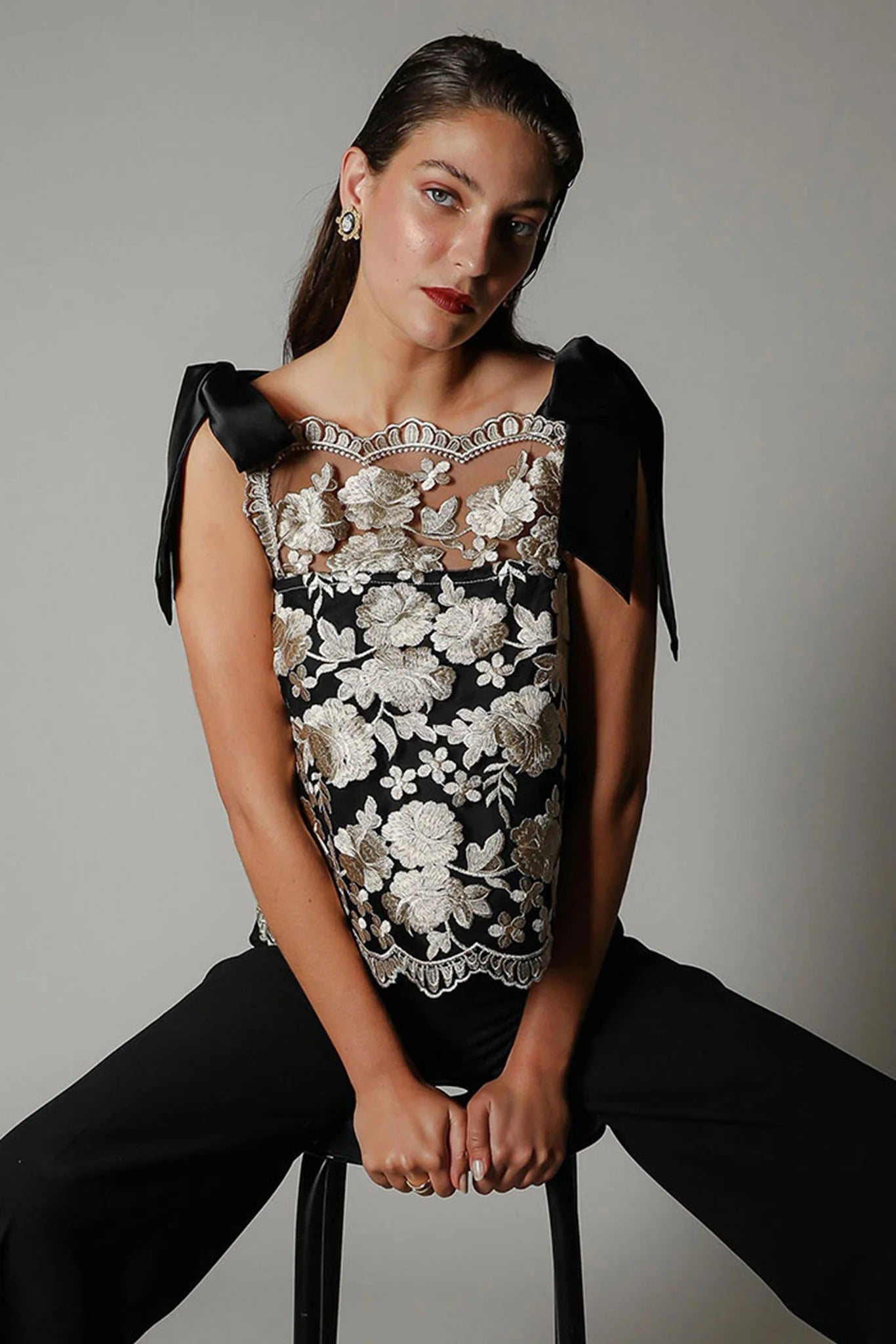 Realm Origin - Saint Ray Lace Top - Gold